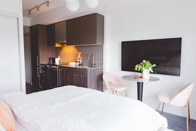 イートン センター スイーツ & タワーズ