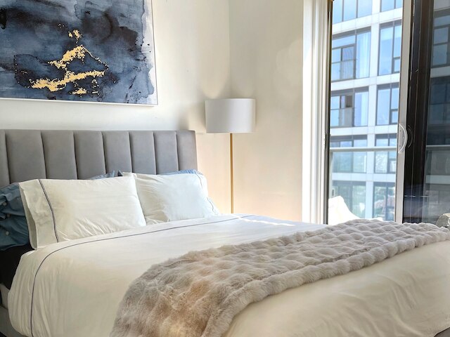 イートン センター スイーツ & タワーズ