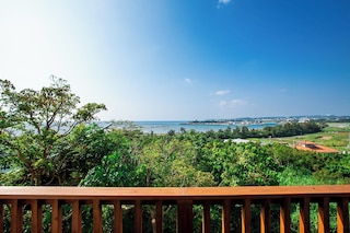 天弓イン Tenkyu Inn