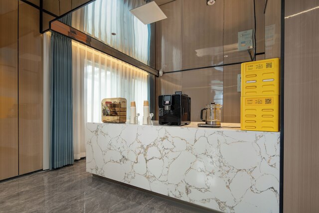 HuaLv Hotel - Guangzhou Zhujiang Wuyang