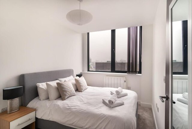 スナッグ 1ベッドルーム アパート 4Kテレビ フリーパーキング