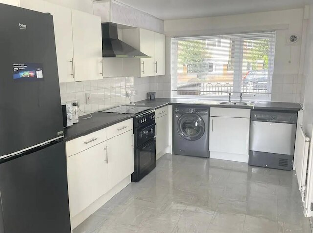 マンチェスター ホリデーホーム