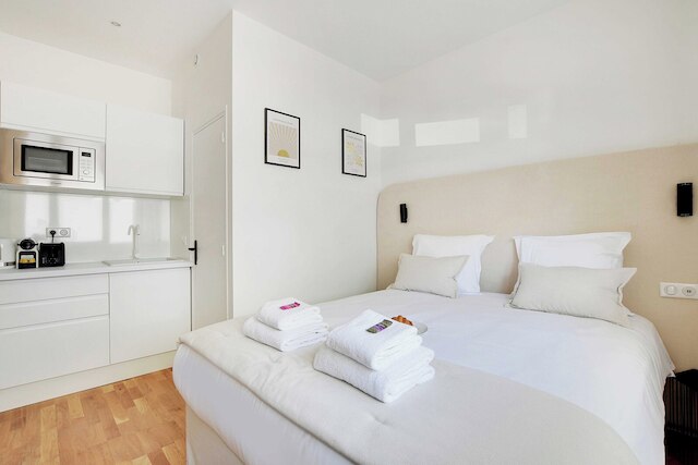 ピースフル スタジオ - 2P - クリニャンクール