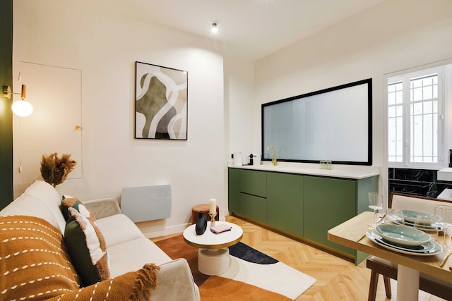 シック ホテル - 1ベッドルーム / 4人 イン ザ ハート オブ ザ パレ ロイヤル