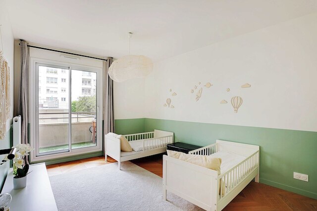 モダン、スペーシャス アパートメント ジャスト アウトサイド パリ