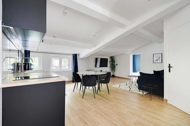 リフレッシング 2ベッドルーム/6人 アパートメント - 18区