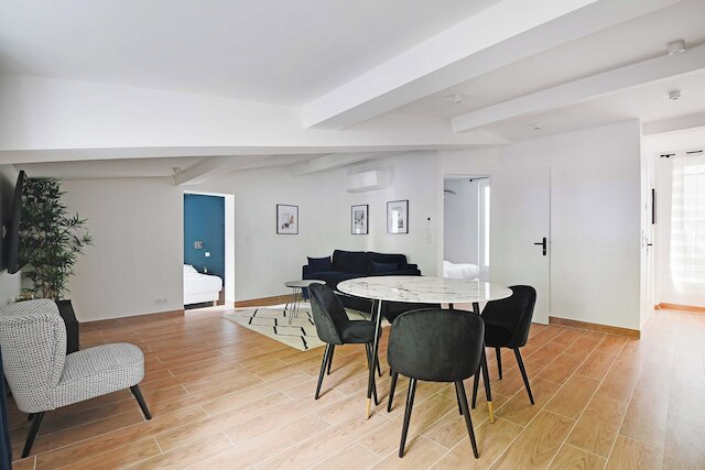 リフレッシング 2ベッドルーム/6人 アパートメント - 18区