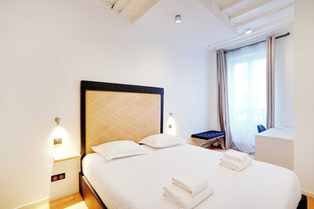 スタニング アパートメント - 4ベッドルーム/8人 - メール