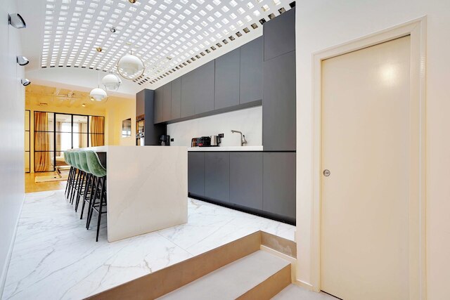 スタニング アパートメント - 4ベッドルーム/8人 - メール