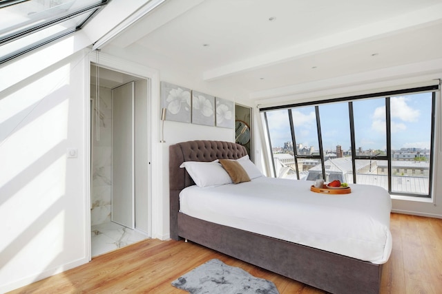 エクセプショナル トリプレックス ウィズ テラス - モンマルトル