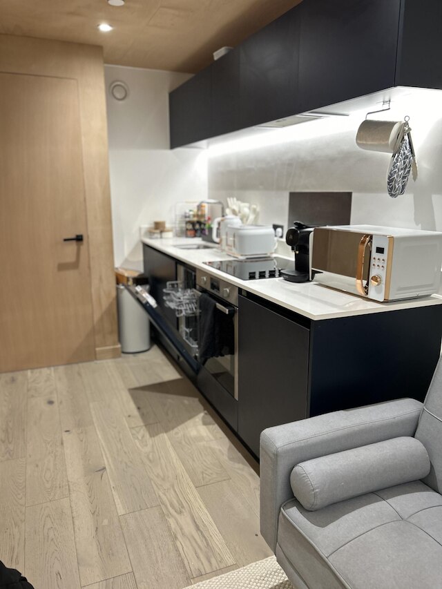 セントラル 2 レベル - バルコニー-フリー パーキング-WiFi