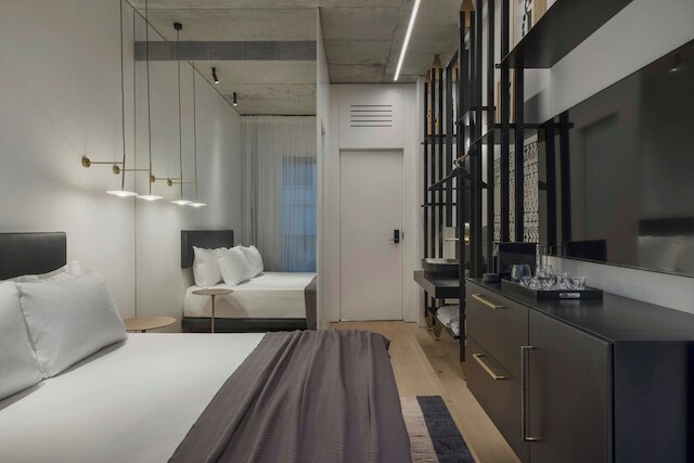 ジムナジア イスロテル, ア トリビュート ポートフォリオ ホテル