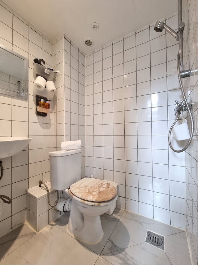 チャーミング シティ スタジオ ルーム イン ニア セントラル ロンドン