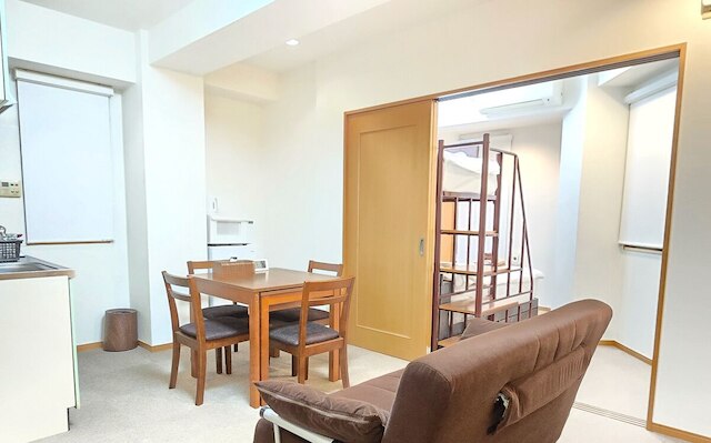 SLEEPLAB THE STAY Casual 新宿