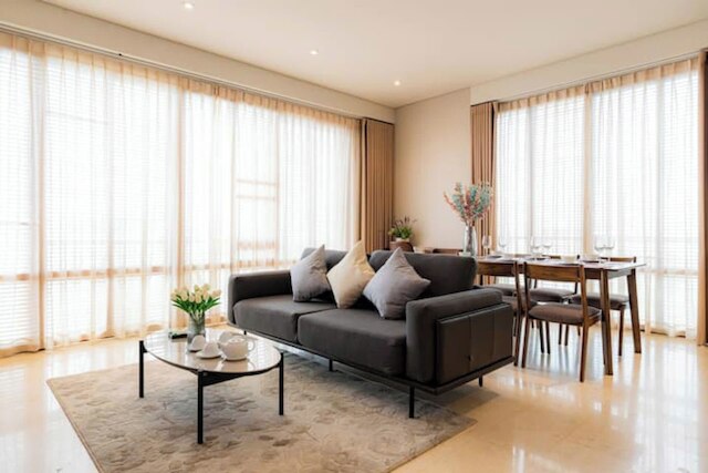 ブルースカイ アバロン サイゴン センター ラグジュアリー