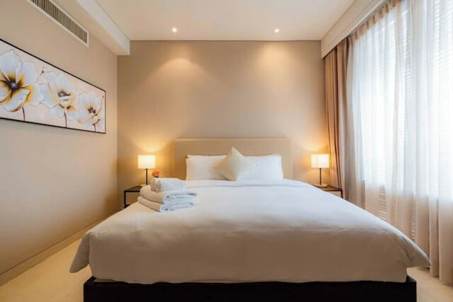 ブルースカイ アバロン サイゴン センター ラグジュアリー