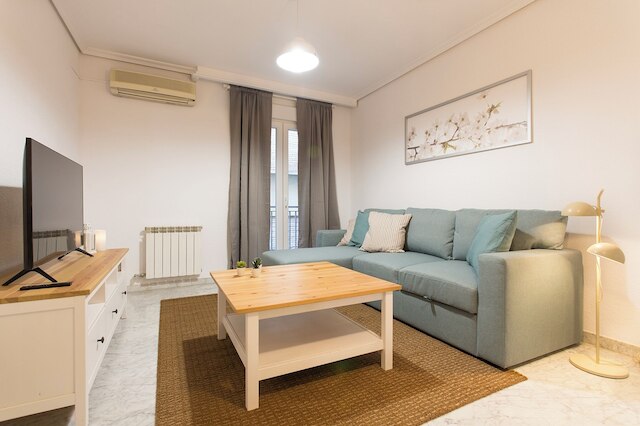 コンフォート アンド ビューティー ウィズ パーキング スペース インクルーデッド