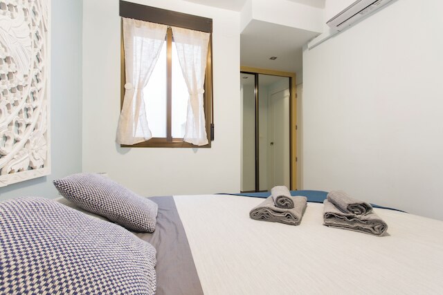 スカイ イズ ブルー イン グラナダ