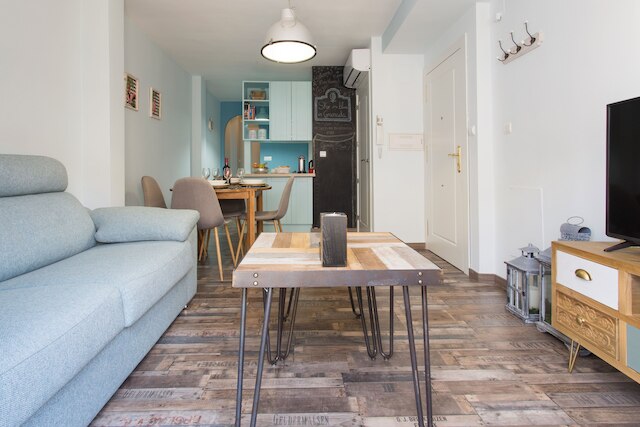 スカイ イズ ブルー イン グラナダ