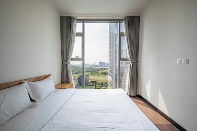 ブルースカイ リンデン レジデンシズ エンパイア ラグジュアリー