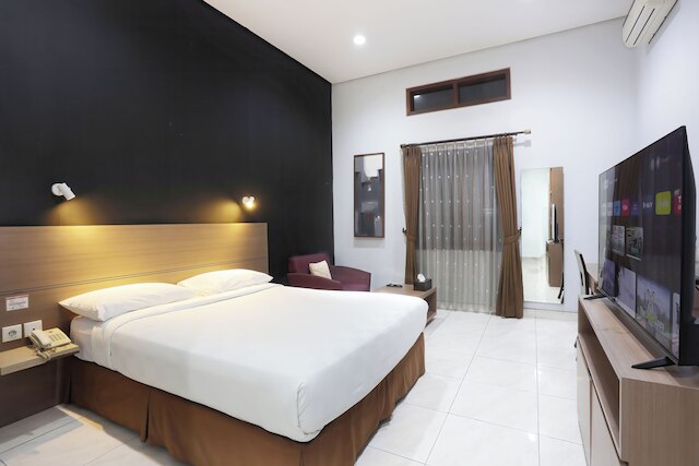 ジャンブルウク レジデンス パクブウォノ