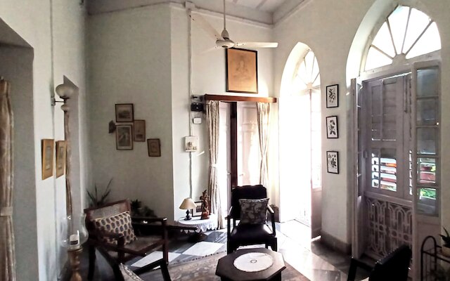 アーバン トリッパーズ ラル バリ ヘリテージ アリンダム