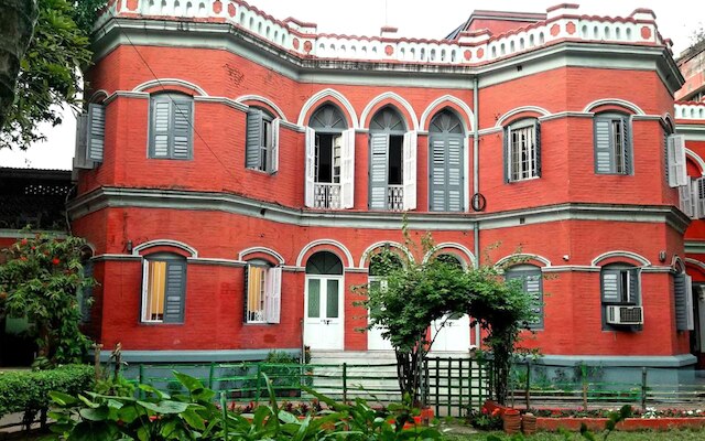 アーバン トリッパーズ ラル バリ ヘリテージ アリンダム