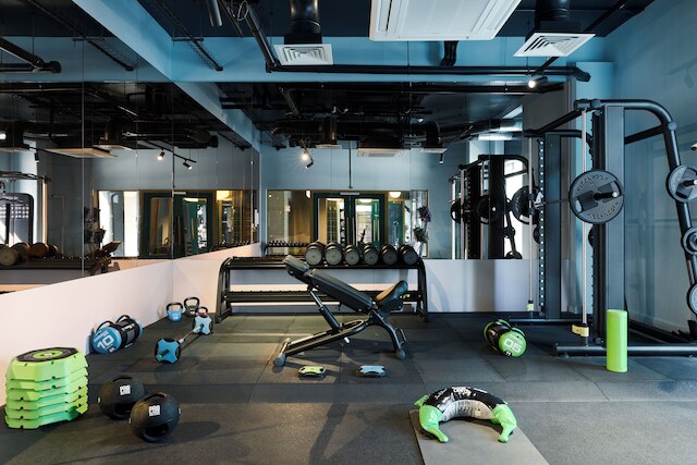 スチューデント オンリー カリコ