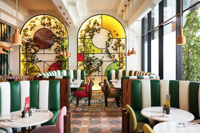 ママ シェルター ドバイ