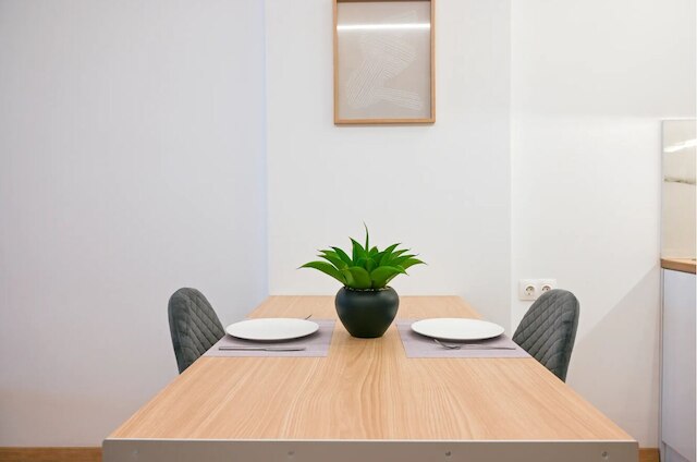 アテネ シンタグマ エルム