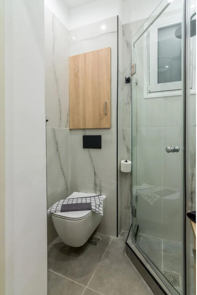 アテネ シンタグマ エルム