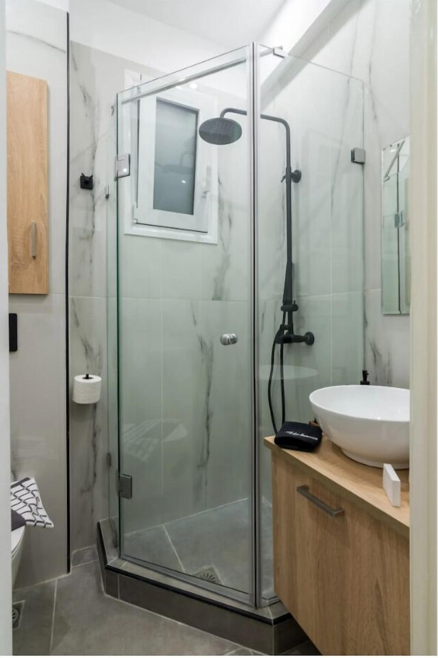 アテネ シンタグマ エルム