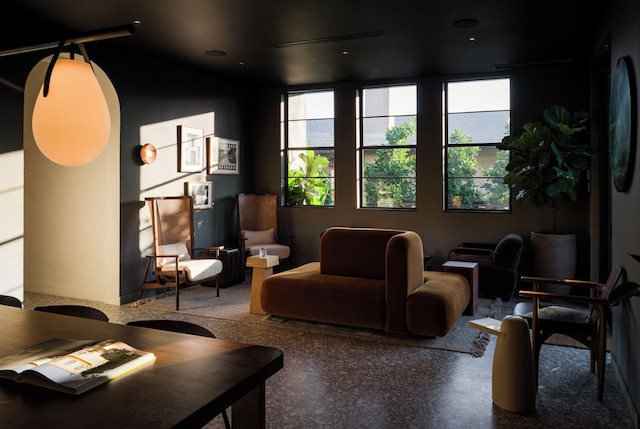 ザ ローバー マイアミ