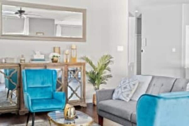 ラージ 3 ベッドルーム 2 バスルーム ローワー ビショップ アーツ ニア ダウンタウン ダラス