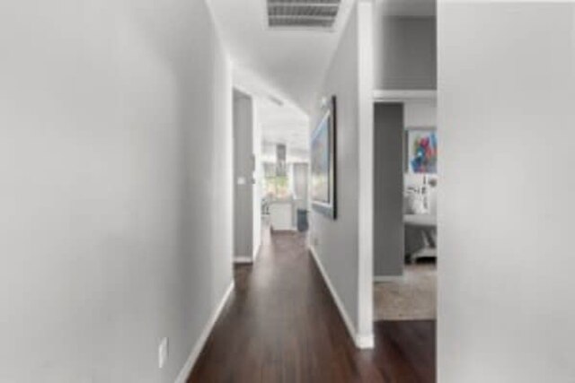 ラージ 3 ベッドルーム 2 バスルーム ローワー ビショップ アーツ ニア ダウンタウン ダラス