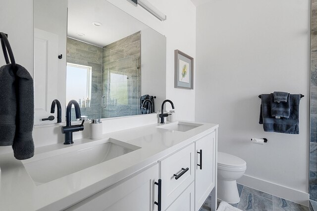 モダン タウンホーム ルーフトップ バックヤード ガレージ