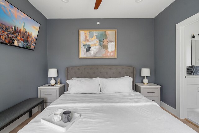 アーバン コンフォート キング ベッド ルーフトップ バックヤード