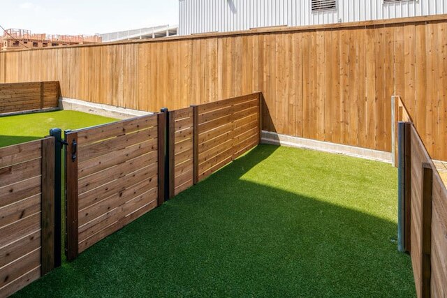 スカイハイ コンフォート 1ベッドルーム ジム プール ペットフレンドリー