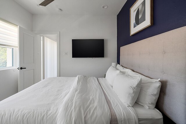 モダン タウンホーム ルーフトップ バックヤード ガレージ 2