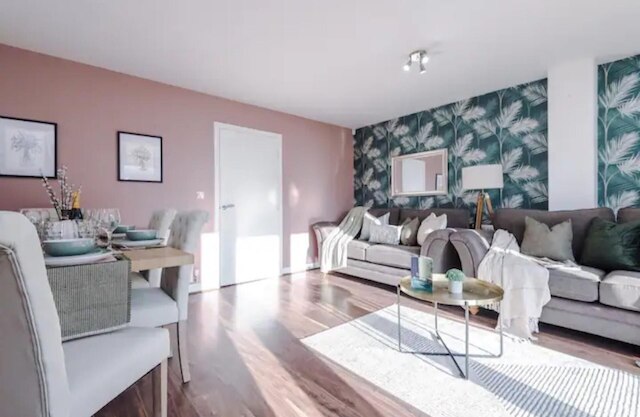 マンチェスター オアシス リトリート - 4 ベッドルーム ハウス