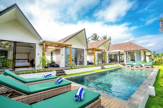 ヴィラ ラヴァカ ウブド