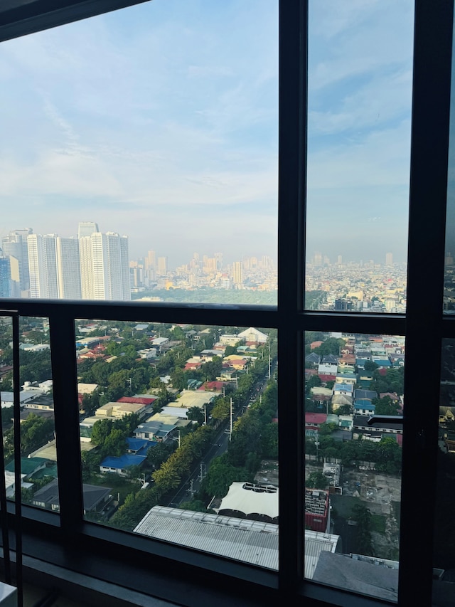 グラマシー レジデンシズ 1 ベッドルーム ウィズ バルコニー