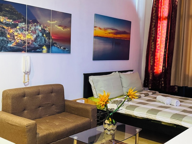 グラマシー レジデンシズ 1 ベッドルーム ウィズ バルコニー