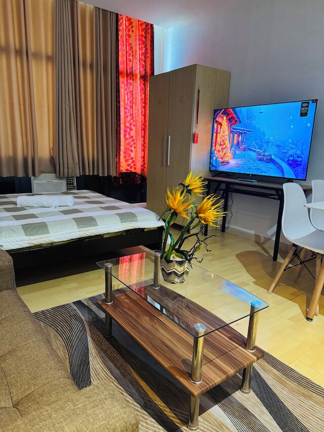 グラマシー レジデンシズ 1 ベッドルーム ウィズ バルコニー