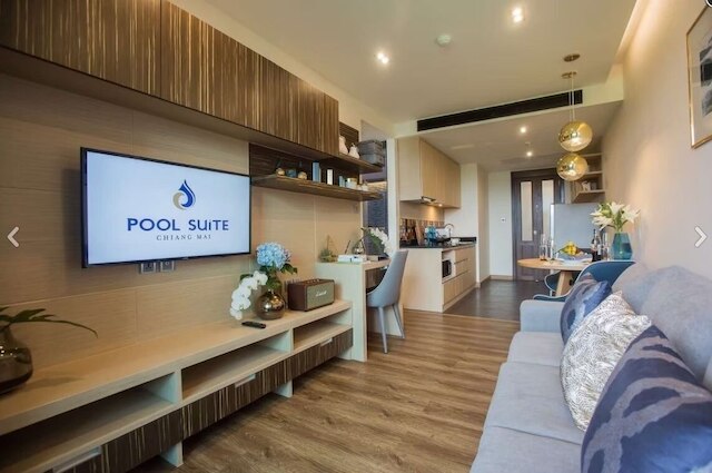 プール スイート チェンマイ