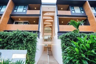 プール スイート チェンマイ