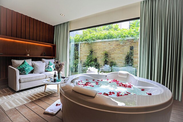 プール スイート チェンマイ