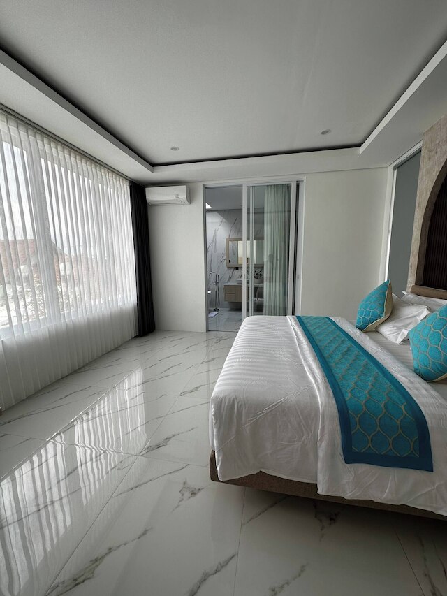 ニューリー ビルト "ヴィラ ナ バリ"