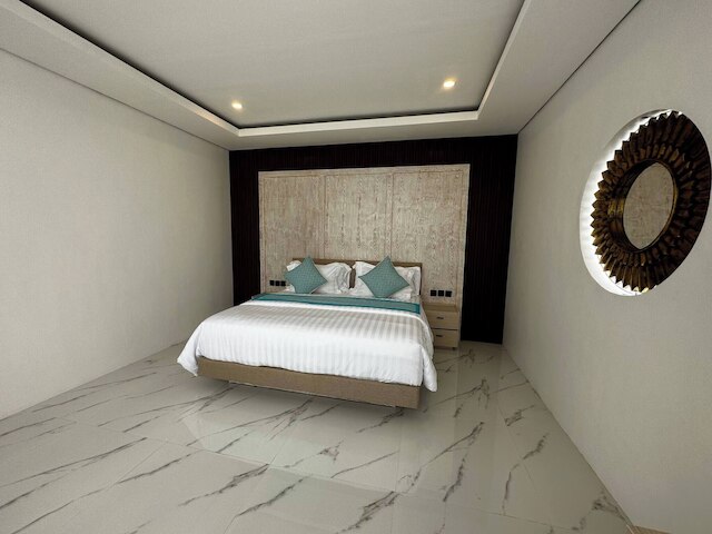 ニューリー ビルト "ヴィラ ナ バリ"