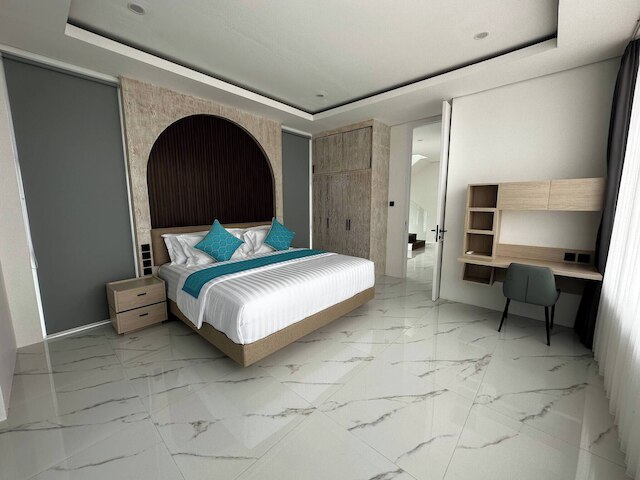 ニューリー ビルト "ヴィラ ナ バリ"